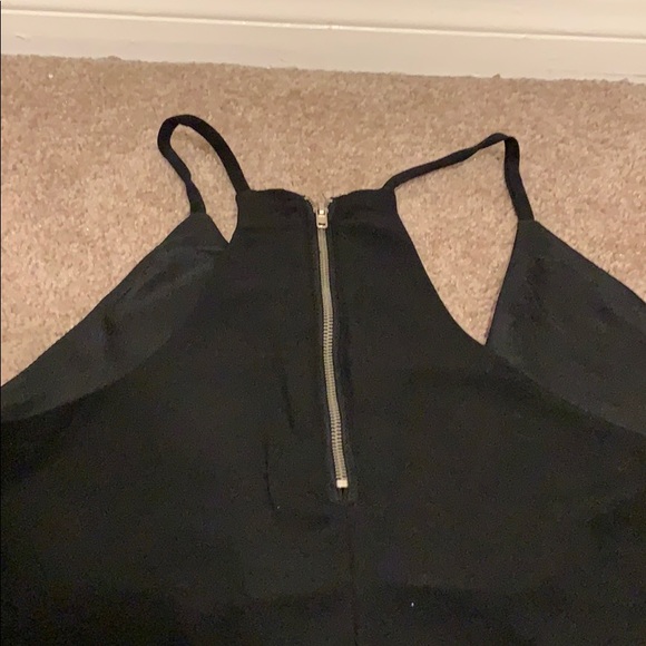 Black deep v blouse with partial zip back - Picture 3 of 3